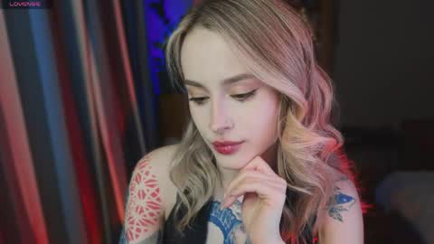 Aviva online show from 04-28-26, 08:03