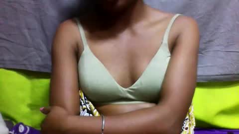 avontsoaldy online show from 10-25-25, 06:02