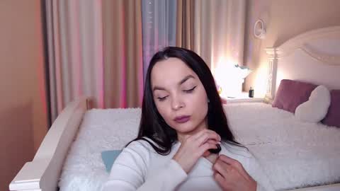 Avrora Inst online show from 10-26-25, 08:04