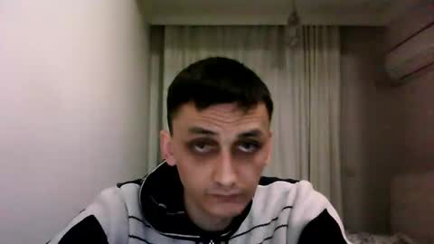 Snapshot of awesenheit chatting on 02-14-25, 10:25 awesenheit online show from 02-14-25, 10:25