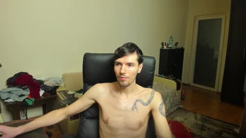 Justin online show from 11-07-25, 09:04