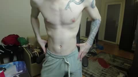 Snapshot of awesome_justin chatting on 03-04-26, 05:24 Justin online show from 03-04-26, 05:24