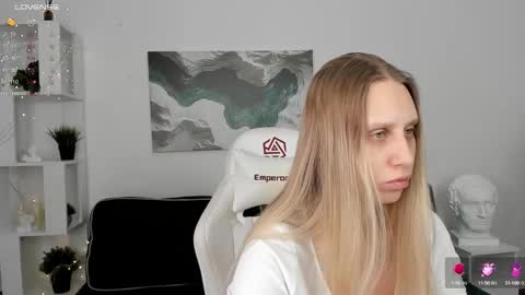 Emily online show from 03-05-25, 02:25