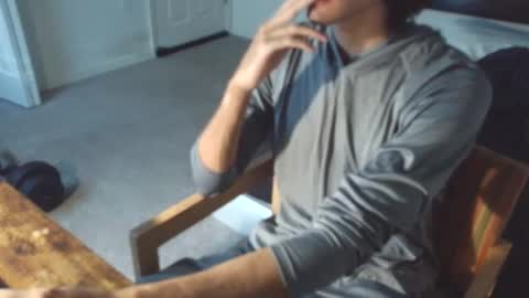 Edward Skellington online show from 12-18-24, 02:06