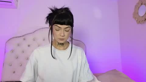 Snapshot of axarasss chatting on 05-11-26, 12:22 axarasss online show from 05-11-26, 12:22