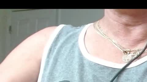 Snapshot of axel264 chatting on 01-14-26, 07:25 Alex online show from 01-14-26, 07:25