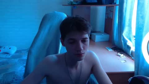 Snapshot of axel_0ne chatting on 03-19-26, 06:28 axel_0ne online show from 03-19-26, 06:28