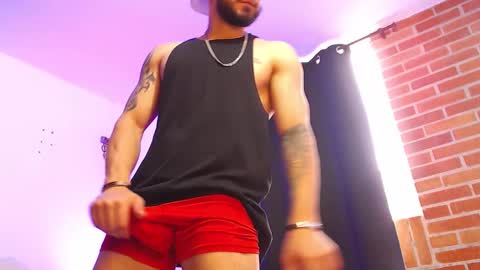 Independiente Model online show from 11-27-25, 01:13