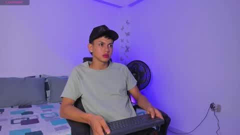 Snapshot of axel_cody_ chatting on 10-26-25, 12:00 AXEL online show from 10-26-25, 12:00