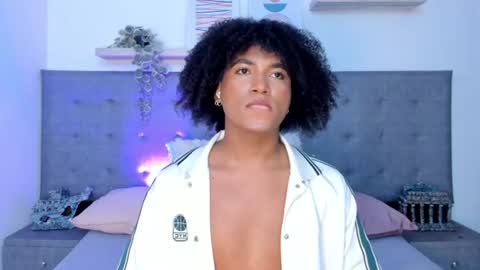 AXEL  online show from 06-13-26, 11:24