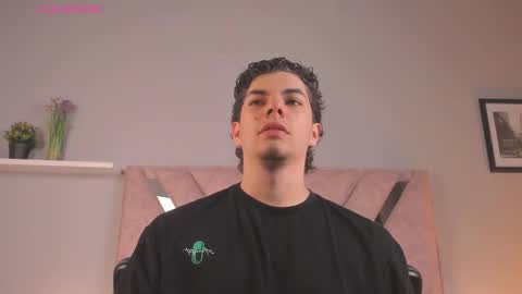 Yooung King  online show from 02-16-26, 01:07