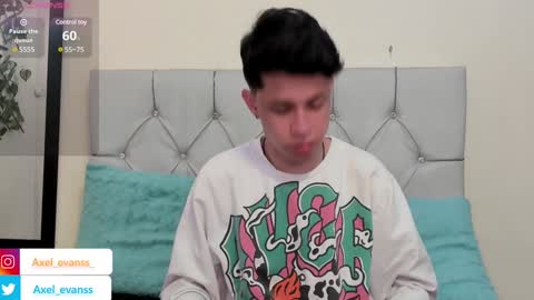 Axel Evanss online show from 01-28-25, 01:38