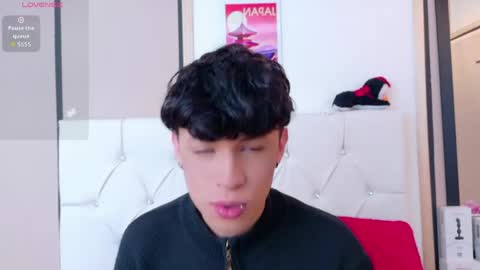 Axel Evanss online show from 04-24-26, 02:41