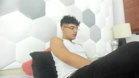 Axel Forte online show from 01-17-26, 01:27