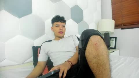 Axel Forte online show from 04-18-26, 01:48