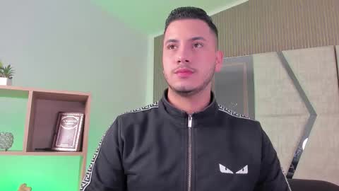 axel_grey_ online show from 03-15-26, 12:33