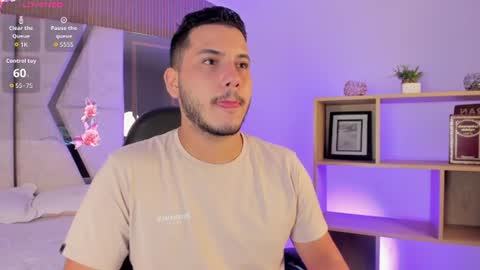 axel_grey_ online show from 06-30-26, 12:39