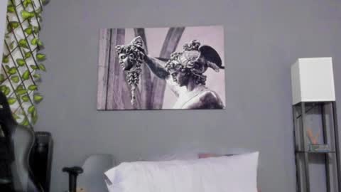 Axel online show from 01-22-25, 04:34