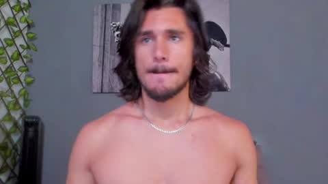 Axel online show from 02-20-25, 11:43