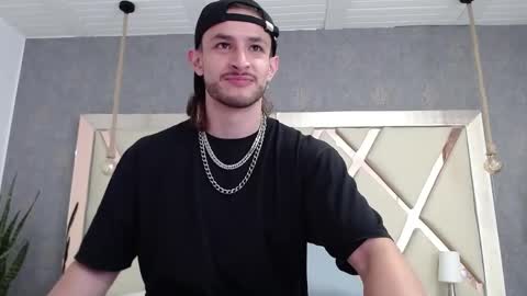 Axel  online show from 06-03-26, 01:08