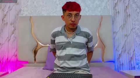 AXEL  online show from 01-10-26, 12:07