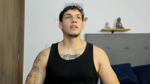 INDEPENDENT MODEL  online show from 10-25-25, 02:08