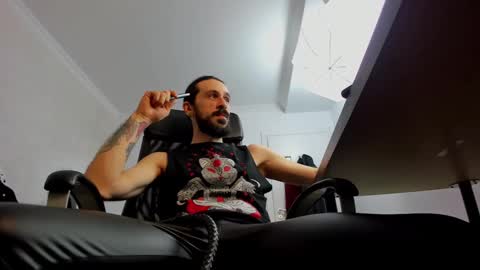 AxelColton online show from 12-20-24, 05:57