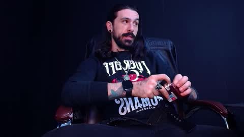 AxelColton online show from 11-07-25, 11:21