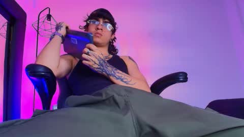 AxellKush online show from 03-16-26, 09:52