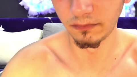 Axxel online show from 10-24-25, 03:03