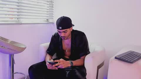 Snapshot of axelstones_ chatting on 06-24-26, 05:56 Axel online show from 06-24-26, 05:56