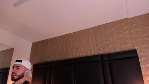 Snapshot of axelthompsom chatting on 10-10-25, 12:04 Axel Thompsom online show from 10-10-25, 12:04