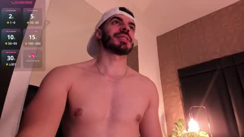 Snapshot of axelthompsom chatting on 11-02-25, 11:56 Axel Thompsom online show from 11-02-25, 11:56