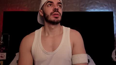 Snapshot of axelthompsom chatting on 11-10-25, 11:20 Axel Thompsom online show from 11-10-25, 11:20