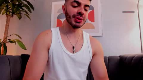 Snapshot of axelthompsom chatting on 11-30-25, 11:47 Axel Thompsom online show from 11-30-25, 11:47