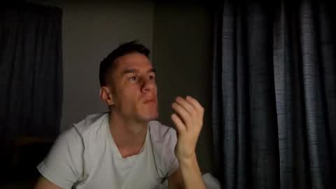 Snapshot of axl_fx chatting on 12-05-24, 02:09 Axl online show from 12-05-24, 02:09
