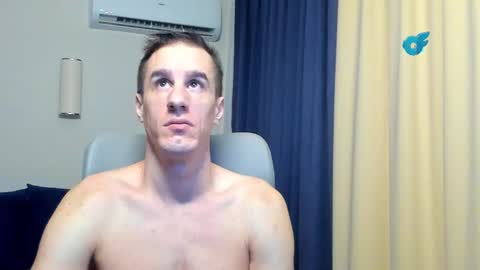 Axl online show from 02-03-26, 01:37