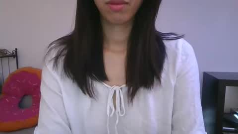 Snapshot of axuepetitt chatting on 09-23-25, 12:41 axue online show from 09-23-25, 12:41