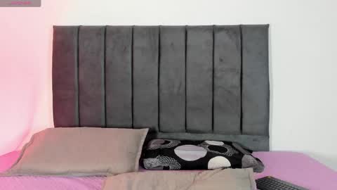 Axxxel  online show from 04-14-26, 03:01