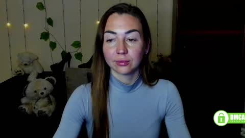 Snapshot of ay_kiss_jully chatting on 03-06-25, 09:31 Jully online show from 03-06-25, 09:31