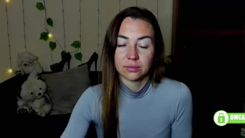 Snapshot of ay_kiss_jully chatting on 03-07-25, 02:15 Jully online show from 03-07-25, 02:15