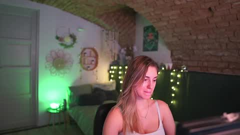 aya hitakayama  online show from 02-09-25, 10:32