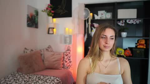 aya hitakayama  online show from 03-12-25, 07:28