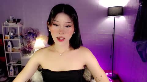 AYAHOSHILOVESYOU online show from 04-24-26, 06:38