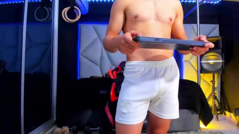 Ayden Miller online show from 04-25-26, 02:14