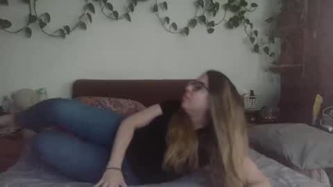 ayelenar online show from 11-21-25, 11:36