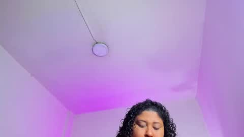 Ayliinn  online show from 12-22-25, 03:14