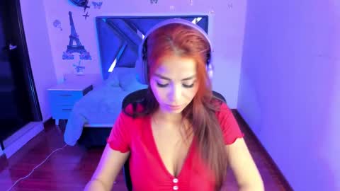 Snapshot of aylin_diazz chatting on 02-10-25, 09:47 Aylin online show from 02-10-25, 09:47