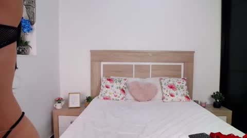 Aylin Ross online show from 09-18-25, 07:05