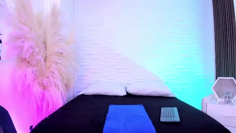 Snapshot of aylinlove_ chatting on 06-19-26, 11:58 aylinlove_ online show from 06-19-26, 11:58